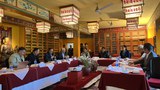 བོད་མིའི་སྒྲིག་འཛུགས་ཀྱི་གཏན་འཇགས་ཐབས་ཇུས་འཆར་འགོད་ཚོགས་ཆུང་གི་ཚོགས་འདུ་ཐེངས་བཞི་པ་བཞུགས་སྒར་དུ་ཚོགས་བཞིན་པ།