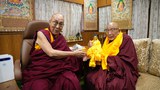 ༧གོང་ས་མཆོག་གིས་ཤར་རྩེ་ཆོས་རྗེ་རིན་པོ་ཆེ་རྗེ་བཙུན་བློ་བཟང་རྡོ་རྗེ་མཆོག་ལ་དགའ་ལྡན་ཁྲི་ཐོག་ ༡༠༥ པར་བསྐོ་བཞག་ཕྱག་རྟགས་བསྩལ་གནང་མཛད་པ།