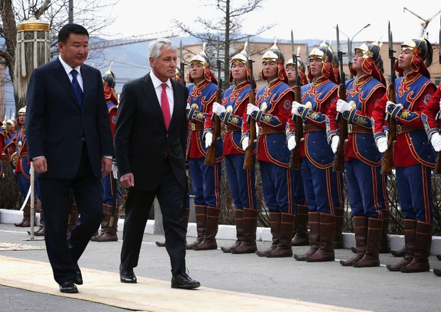 ཨ་རིས་སོག་པོ་དང་དམག་དོན་ ཨ་རིས་སོག་པོ་དང་དམག་དོན་