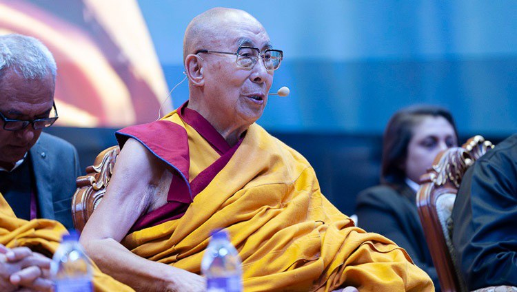 HH Sangha3.jpg