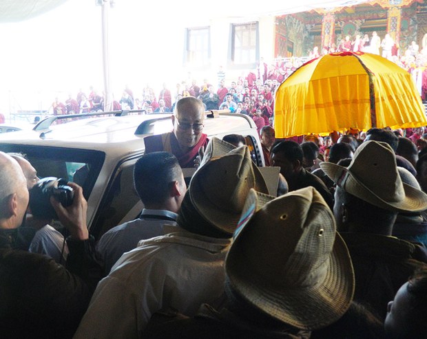 རྒྱ་གར་གཞུང་གི་ལས་ཁང་ཁག་གི་འཛིན་སྐྱོང་འགན་འཛིན་མཐུན་ཚོགས་ལ་བཀའ་སློབ་སྩལ་བ། རྒྱ་གར་གཞུང་གི་ལས་ཁང་ཁག་གི་འཛིན་སྐྱོང་འགན་འཛིན་མཐུན་ཚོགས་ལ་བཀའ་སློབ་སྩལ་བ།