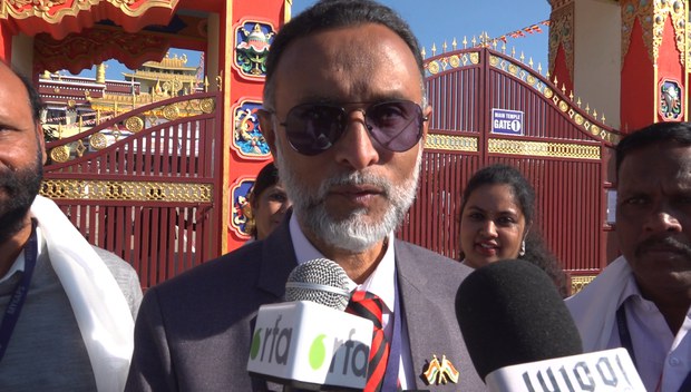 བོད་མི་རྣམས་ལ་མཐུན་འགྱུར་རོགས་རམ་མུ་མཐུད་གནང་འདུན་ཡོད་ཅེས། ཨཤ་རཕ་ཨུལ་ཧུ་སེན་ལགས་ནས་༸གོང་ས་༸སྐྱབས་མགོན་ཆེན་པོ་མཆོག་གི་མཇལ་ཁ་གྲུབ་མཚམས་འདི་ག་རླུང་འཕྲིན་ཁང་ལ་གསུངས་བྱུང་།
