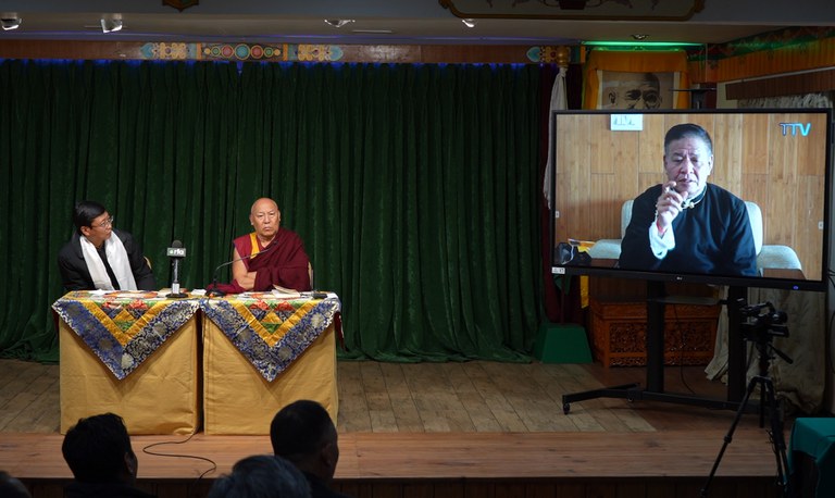 HHDL-book-launched-by-Sodhor-LTWA-21Feb2024-P2.jpg HHDL-book-launched-by-Sodhor-LTWA-21Feb2024-P2.jpg