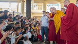 ༧གོང་ས་མཆོག་གིས་ཆོས་གྲོགས་ཚོས་སྟོན་པའི་གསུང་ལ་སློབ་སྦྱོང་གནང་དགོས་པའི་ལམ་སྟོན་གནང་བ།
