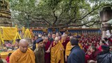 ༸གོང་ས་མཆོག་ནས་མཆོད་རྟེན་རིན་པོ་ཆེར་གནས་གཟིགས།
