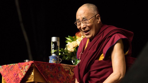 ༧གོང་ས་མཆོག་སྦེང་ལོར་གྲོང་ཁྱེར་དུ་ཞབས་སོར་འཁོད་གནང་མཛད་ཡོད་པ།