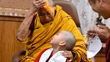 ༧གོང་ས་མཆོག་གིས་དགའ་ལྡན་ཁྲི་ཐོག་༡༠༣པའི་ཆུང་སྲིད་རིན་པོ་ཆེར་མཇལ་ཁ་གནང་།