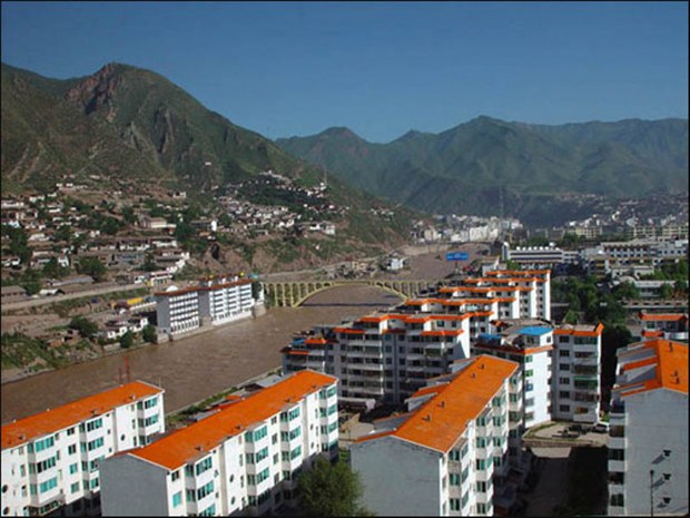 ཆབ་མདོ་གྲོང་ཁྱེར་གྱི་ཉེ་པར་ཞིག