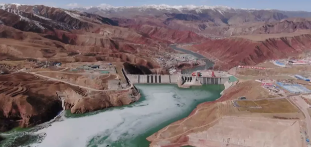 རྒྱ་ནག་གཞུང་གིས་བོད་མཐོ་སྒང་དུ་རྨ་ཆུ་གཙང་བོའི་ཐོག་གློག་འདོན་ཆུ་མཛོད་ཆེ་ཤོས་ཤིག་འཛུགས་སྐྲུན་བྱས་ཡོད་འདུག རྒྱ་ནག་གཞུང་གིས་བོད་མཐོ་སྒང་དུ་རྨ་ཆུ་གཙང་བོའི་ཐོག་གློག་འདོན་ཆུ་མཛོད་ཆེ་ཤོས་ཤིག་འཛུགས་སྐྲུན་བྱས་ཡོད་འདུག