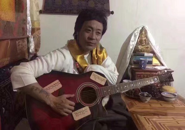 ཨ་མཆོག་ཕུལ་བྱུང་ལགས་བཙོན་གྲོལ་བྱུང་ནས་ཕ་ཡུལ་དུ་འབྱོར་སྐབས། ༢༠༡༧།༢།༢