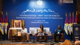 བོད་མིའི་གཞོན་སྐྱེས་ཚོ་འགོ་ཁྲིད་ཆགས་དགོས་ན་དཔལ་འབྱོར་དང་གོ་གནས་ལྟོས་མེད་ཀྱིས་སྤྱི་བའི་ལས་དོན་བསྒྲུབ་རྒྱུའི་ཀུན་སློང་དགོས་པ། དཀར་པོ་ཆེ་བུ་འཁྲིད་ལགས་ཀྱིས་གསུངས་བྱུང་།