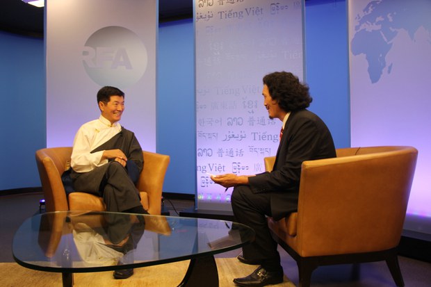 སྲིད་སྐྱོང་བློ་བཟང་སེང་གེ་མཆོག ༢༠༡༤།༨།༣༠
