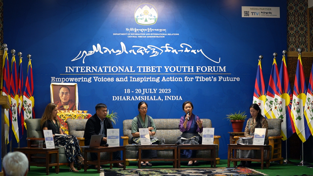 རྒྱལ་སྤྱིའི་བོད་ཀྱི་གཞོན་སྐྱེས་ཚོགས་ཆེན་ཐོག་གི་གཏམ་བཤད་པ་གཙོ་གྲས་ཚོར་བཅར་འདྲི།
