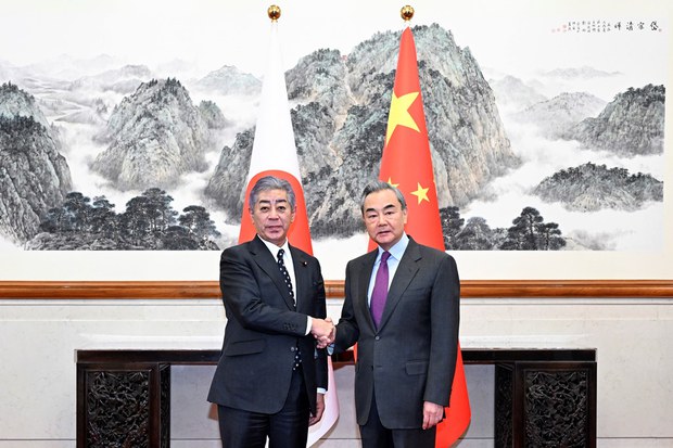 ཉི་འོང་གཞུང་གིས་རྒྱ་ནག་གི་ཡུལ་སྐོར་སྤྲོ་འཁྱམ་པ་ཚོ་ཉི་འོང་དུ་ཡོང་རྒྱུའི་ཐོངས་མཆན་ཞུ་རྒྱུའི་ཆ་རྐྱེན་གུ་ཡངས་གཏོང་འཆར་འདུག