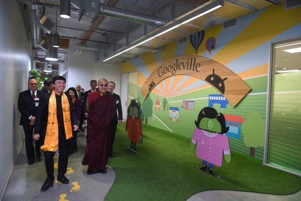 ཀརྨ་པ་མཆོག་གིས་googleཁེ་གཉེར་ལས་ཁང་ལ་གཟིགས་སྐོར་