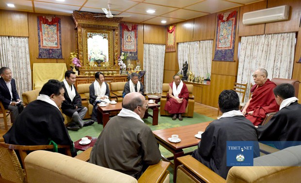 བཀའ་ཤག་ལྷན་རྒྱས་ཀྱིས་༧གོང་ས་མཆོག་ལ་མཇལ་བཅར་ཞུས་སྐབས། ༢༠༡༨།༥།༥