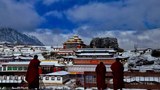 རྒྱ་ནག་གཞུང་གིས་ཀིརྟིའི་དགོན་པ་གཉིས་ཀྱི་གྲྭ་ཕྲུག་ཚོ་བཙན་ཐབས་ཀྱིས་གཞུང་གཉེར་སློབ་གྲྭར་གཏོང་བཅུག་གི་ཡོད་འདུག
