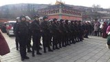 རྗེ་སྐུ་འབུམ་གྱི་མེ་ཏོག་མཆོད་རྒྱན་སྐབས་དམག་མི་འབྱོར་བ། ༢༠༡༥།༣།༥
