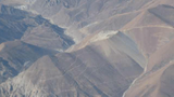 ས་རྡིབ་འོག་འདས་གྲོངས་སུ་ཕྱིན་པ།