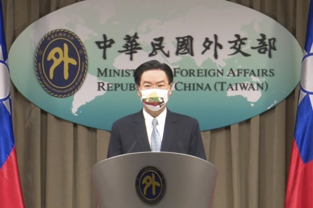 ཐེ་ཝན་གྱིས་དོན་གཅོད་འཛུགས་རྒྱུའི་གནད་དོན་དང་འབྲེལ་རྒྱ་ནག་གཞུང་གིས་ལི་ཐུ་ཝེ་ནི་ཡར་ཉེན་བརྡ་བཏང་འདུག