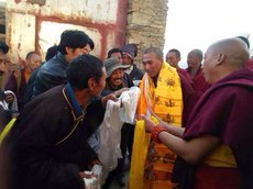 བློ་བཟང་དཔལ་ལྡན་བཙོན་གྲོལ་བྱུང་སྐབས་ཕེབས་བསུ། ༢༠༡༤།༡༡།༡༧