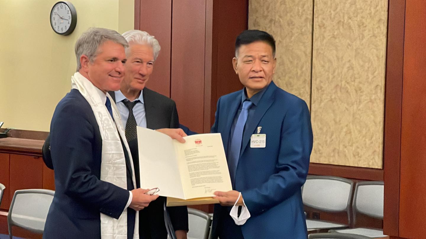 Michael McCaul penpa tsering (2).jpg