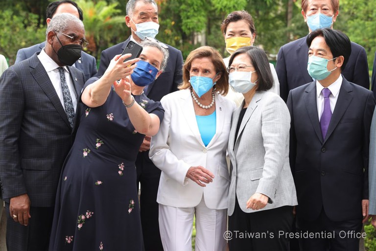 US House Speaker Nancy taiwan1.jpg