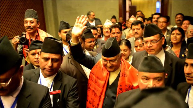 བལ་ཡུལ་གྱི་སྲིད་བློན་གསར་བK.P Oliམཆོག་གྲོས་ཚོགས་ནང་། ༢༠༡༥།༡༠།༡༡
