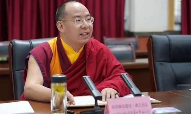 རྒྱ་ནག་གིས་པཎ་ཆེན་དུ་བསྐོ་བཞག་བྱས་པའི་རྒྱལ་མཚན་ནོར་བུ་བལ་ཡུལ་ནང་ཕེབས་རྒྱུར་བལ་ཡུལ་གྱིས་ངོས་ལེན་བྱས་མེད་པ།