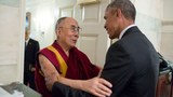 ༢༠༡༦།༦།༡༥་ཉིན་ཨ་རིའི་སྲིད་འཛིན་ཨོ་བྷ་མ་དང་༧གོང་ས་མཆོག་རྣམ་གཉིས་ཕོ་བྲང་དཀར་པོའི་ནང་མཇལ་འཕྲད་སྐབས། 