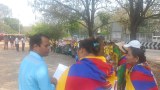 མོན་གྷོ་ས་གནས་བོད་ཀྱི་བུད་མེད་ལྷན་ཚོགས་ཀྱིས་བོད་དོན་དྲིལ་བསྒྲགས་ཆེད་ཞི་བའི་གོམ་བགྲོད་གནང་བཞིན་འདུག