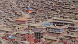 པདྨ་ལགས་འཛིན་བཟུང་བཙན་ཁྲིད།