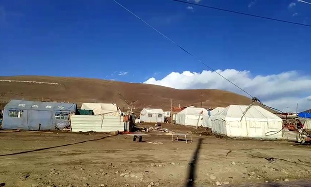 ཡ་ཆེན་སྒར་རུ་གཏོར་བཤིག་དང་དམ་དྲག། ཡ་ཆེན་སྒར་རུ་གཏོར་བཤིག་དང་དམ་དྲག།
