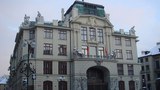 ཅེག་སྤྱི་མཐུན་རྒྱལ་ཁབ་ཀྱི་རྒྱལ་ས་Pragueཡི་གྲོང་ཁྱེར་ལྷན་ཁང་གིས་བོད་ཀྱི་རྒྱལ་དར་བསྒྲེང་འཛུགས་གནང་རྒྱུ།