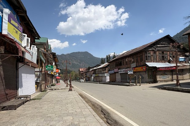 རྒྱ་ནག་གིས་ཀཤ་མིར་དོན་རྐྱེན་དང་འབྲེལ་ཞིབ་འཇུག་ཚད་ལྡན་དགོས་སྐོར་བརྗོད་བཞིན་པ་ནི་རྒྱ་ནག་གིས་གཉེར་བཞིན་པའི་བྱ་གཞག་དང་འགལ་ཟླར་འགྲོ་བཞིན་ཡོད་པ། ཉམས་ཞིབ་པས་གསུངས་འདུག