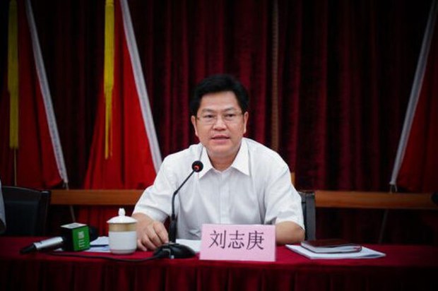 རྒྱ་ནག་ལྷོ་ཕྱོགས་ཀོང་ཏུང་Guangdong་ཞིང་ཆེན་གྱི་སྤྱི་ཁྱབ་གཞོན་པ་ཟུར་པ་Liu Zhigeng