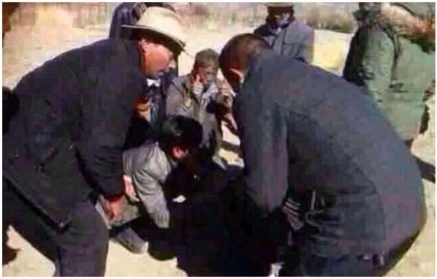 ས་ཞིང་གཞུང་བཞེས་ཐད་ཞུ་གཏུགས་གྲོས་བསྡུར་བྱེད་བཞིན་པའི་མང་ཚོགས་ཁག་གཅིག། ༢༠༡༤།༤