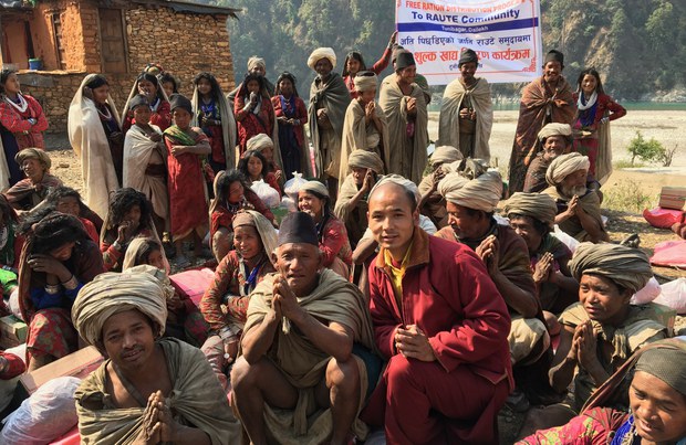 དབང་ཕྱུག་རབ་བརྟན་བླ་མ་ལགས་ཀྱི་གཟེངས་ཐོན་ཕྱག་ལས་ལ་གཟེངས་རྟགས་ཐོབ་འདུག དབང་ཕྱུག་རབ་བརྟན་བླ་མ་ལགས་ཀྱི་གཟེངས་ཐོན་ཕྱག་ལས་ལ་གཟེངས་རྟགས་ཐོབ་འདུག