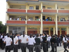 བལ་ཡུལ་བོད་ཀྱི་སྲོང་བཙན་སློབ་གྲྭ
