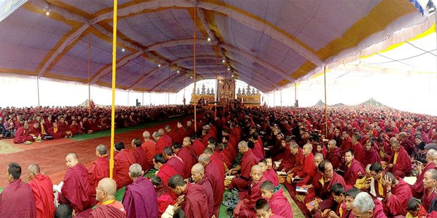 དཔལ་ས་སྐྱའི་སྨོན་ལམ་ཉེར་གསུམ་པ