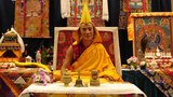 དགའ་ལྡན་ཁྲི་པར་མངའ་གསོལ་ཞུས་པ།