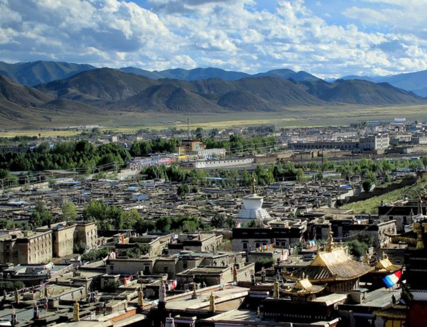 གཞིས་ཀ་རྩེ།
