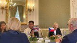 སྲིད་སྐྱོང་མཆོག་ཅེག་སྤྱི་མཐུན་རྒྱལ་ཁབ་ཀྱི་གྲོས་ཚོགས་ནང་གདན་ཞུ་སྣེ་ལེན་གནང་འདུག