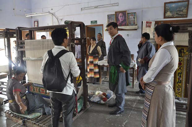 སྲིད་སྐྱོང་བློ་བཟང་སེང་གེ་མཆོག་རྒྱ་གར་བྱང་ཕྱོགས་སྡེ་ར་རྡུན་དུ། ༢༠༡༧།༣།༣༠