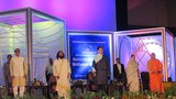 སྲིད་སྐྱོང་མཆོག་ཆོས་ལུཊ་མཐུན་སྒྲིལ་གྱི་ལྷན་ཚོཊ་ཐོག་ཕེབས་སྐབས། ༢༠༡༥།༡༠།༢༦