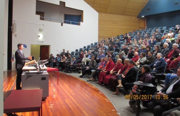སྲིད་སྐྱོང་བློ་བཟང་སེང་གེ་མཆོག་གིས་ནིའུ་ཛི་ལེན་ཌིའི་ཁུལ་དུ་བོད་དོན་ལ་རྒྱབ་སྐྱོར་ཐོབ་ཐབས་ཀྱི་ལས་དོན་གནང་བཞིན་པའི་སྐབས། ༢༠༡༧།༥།༣ སྲིད་སྐྱོང་བློ་བཟང་སེང་གེ་མཆོག་གིས་ནིའུ་ཛི་ལེན་ཌིའི་ཁུལ་དུ་བོད་དོན་ལ་རྒྱབ་སྐྱོར་ཐོབ་ཐབས་ཀྱི་ལས་དོན་གནང་བཞིན་པའི་སྐབས། ༢༠༡༧།༥།༣