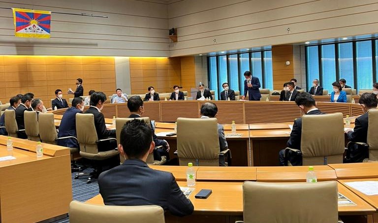 Sikyong to Japanese Parliamentarians (2).jpg