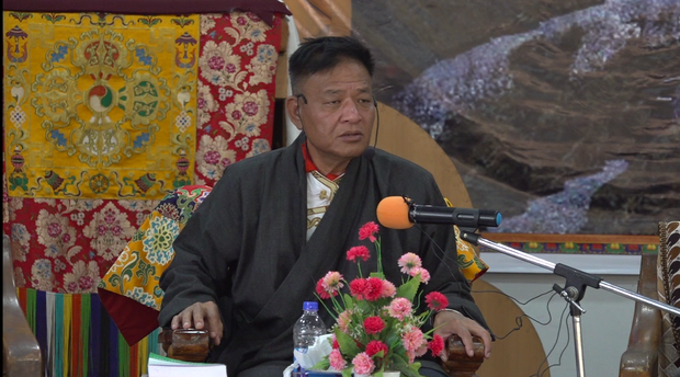 བོད་མི་རྣམས་ནས་གོ་སྐབས་ནམ་བྱུང་ལ་བོད་དོན་དྲིལ་བསྒྲགས་གནང་གལ་ཆེ་བ་ཡིན་ཞེས། སྲིད་སྐྱོང་མཆོག་གིས་མོན་གྷོ་འདོད་རྒུ་གླིང་གི་མི་མང་་ལ་གསུངས་པ།