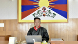 སྲིད་སྐྱོང་སྤེན་པ་ཚེ་རིང་ལགས་ཀྱིས་མི་མང་ལ་གཞུང་འབྲེལ་གཏམ་བཤད་ཐོག་མ་གནང་།