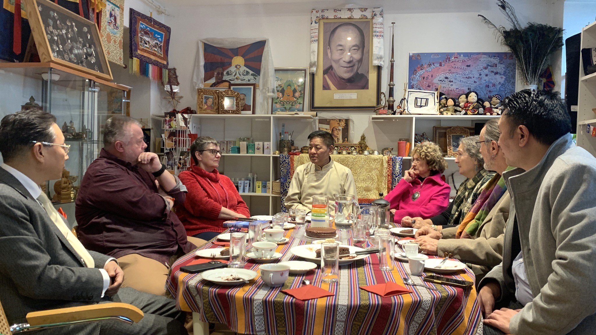 Sikyong Penpa Tsering started his official engagement in Vienna (3).jpg